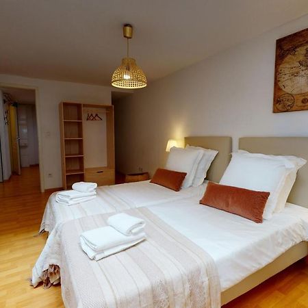 Apartament Duplex Des Dominicains - 1 Parking Gratuit - Hypercentre 6 Personnes Colmar Zewnętrze zdjęcie